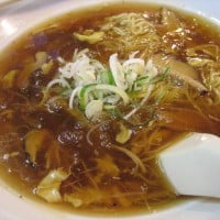 A Hong Kong la soupe d’ailerons de requins quitte le menu…