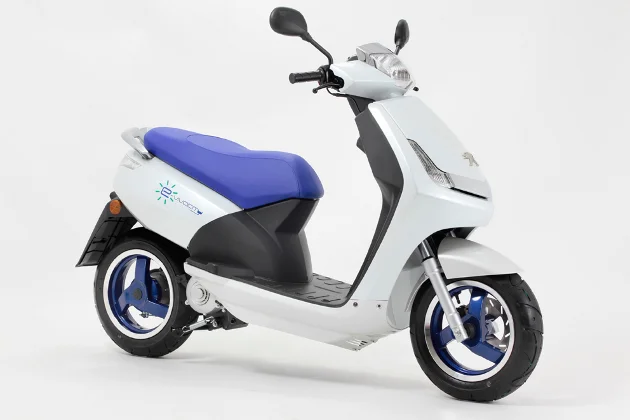 scooter peugeot e-vivacity