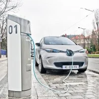 borne recharge zoe