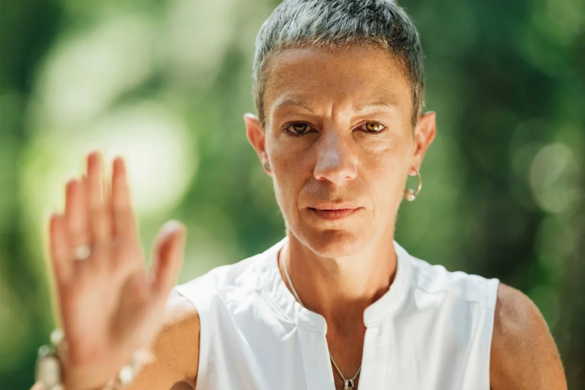 femme experte en qi-gong