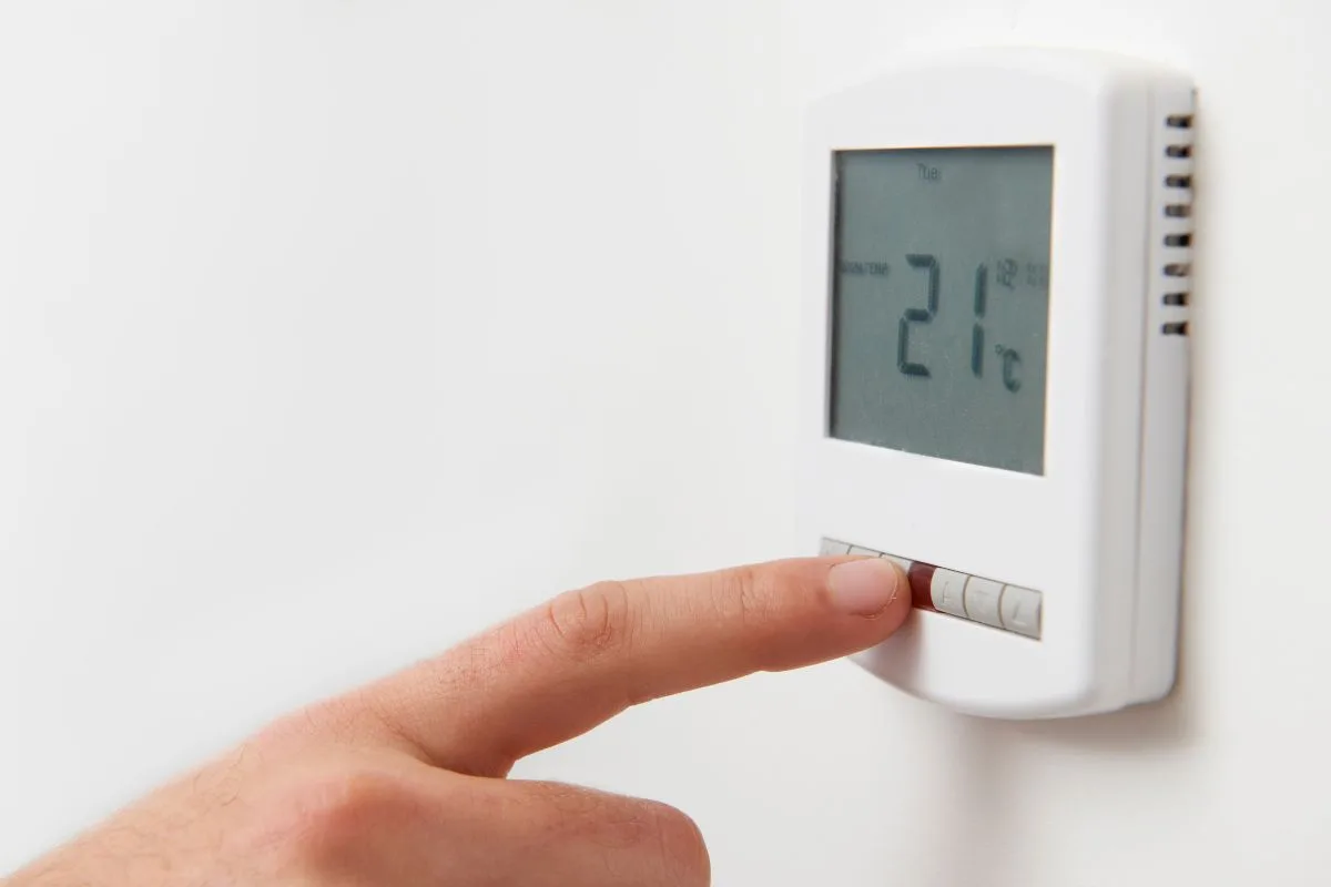 thermostat programmable pour gérer son chauffage pièce par pièce
